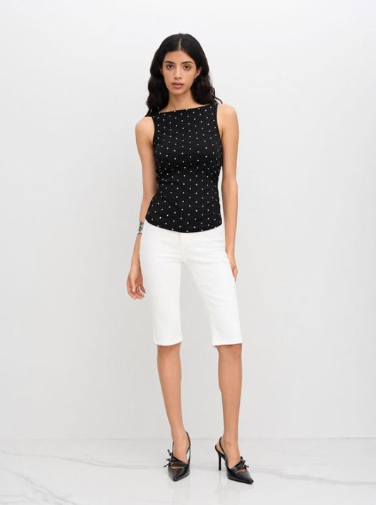 Knitted Dot Tank Top for a Warm and Trendy Style