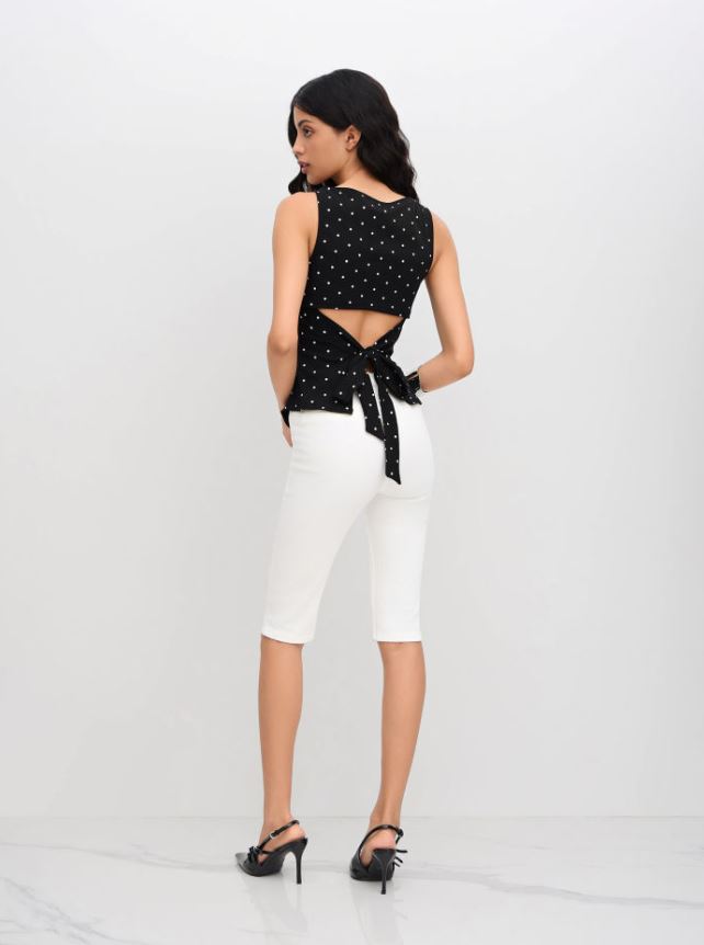Elevate Your Wardrobe, Embrace Your Confidence